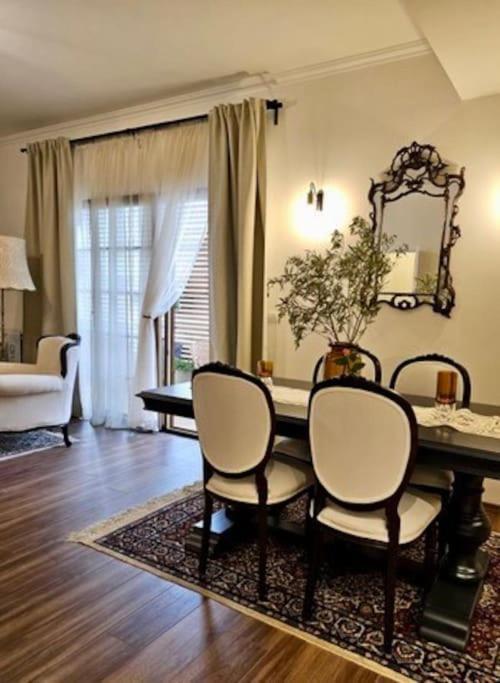 Novi'S Luxury Apartment 2 Gjirokastër Exteriér fotografie