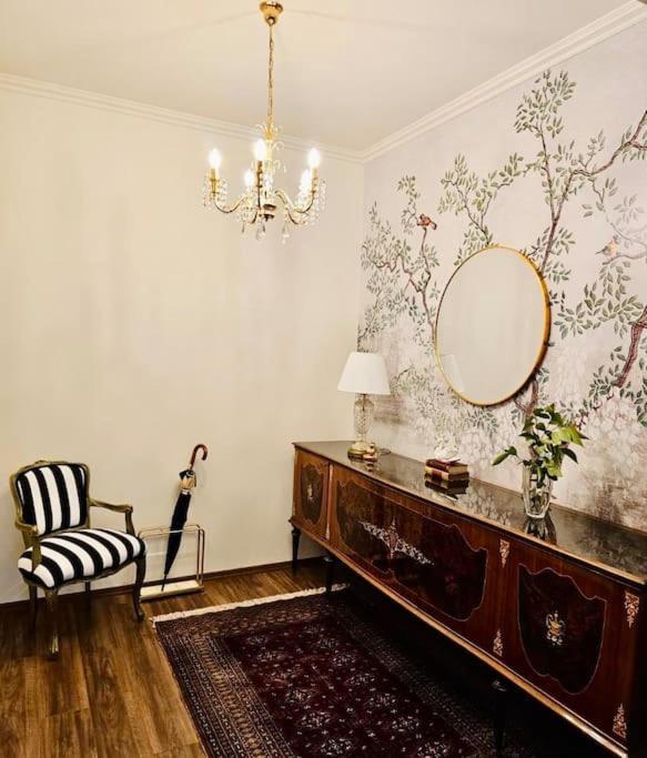 Novi'S Luxury Apartment 2 Gjirokastër Exteriér fotografie